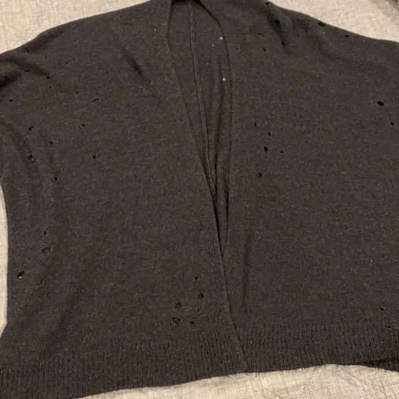 Express Distressed Oversized Holey Cardigan EUC - Picture 14 of 15